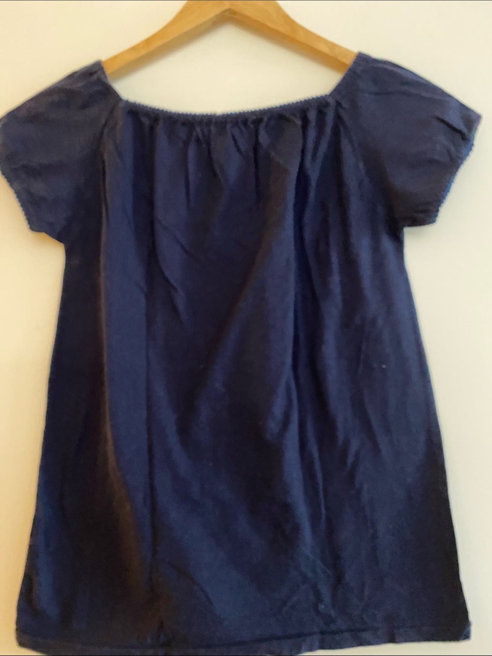 🌸🌼3 for $12🌸🌼 Navy Short Sleeve Peasant Top - Picture 5 of 5